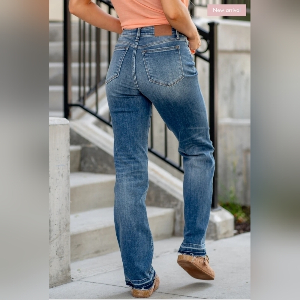 Judy Blue Mid Rise Medium Wash Released Hem Straight Jeans Retail NEW 0/24 - Picture 11 of 12
